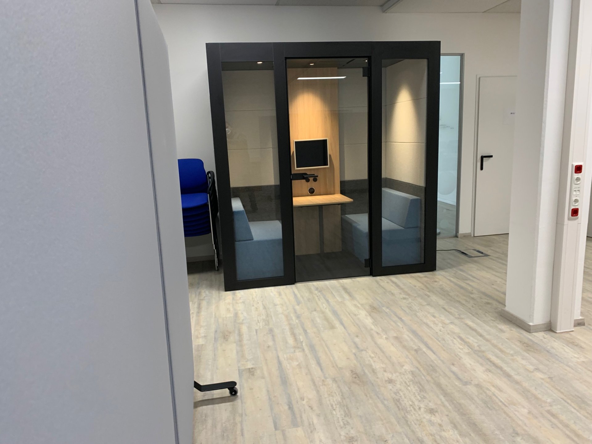 Meeting-Pod im Bürobereich – VFQ